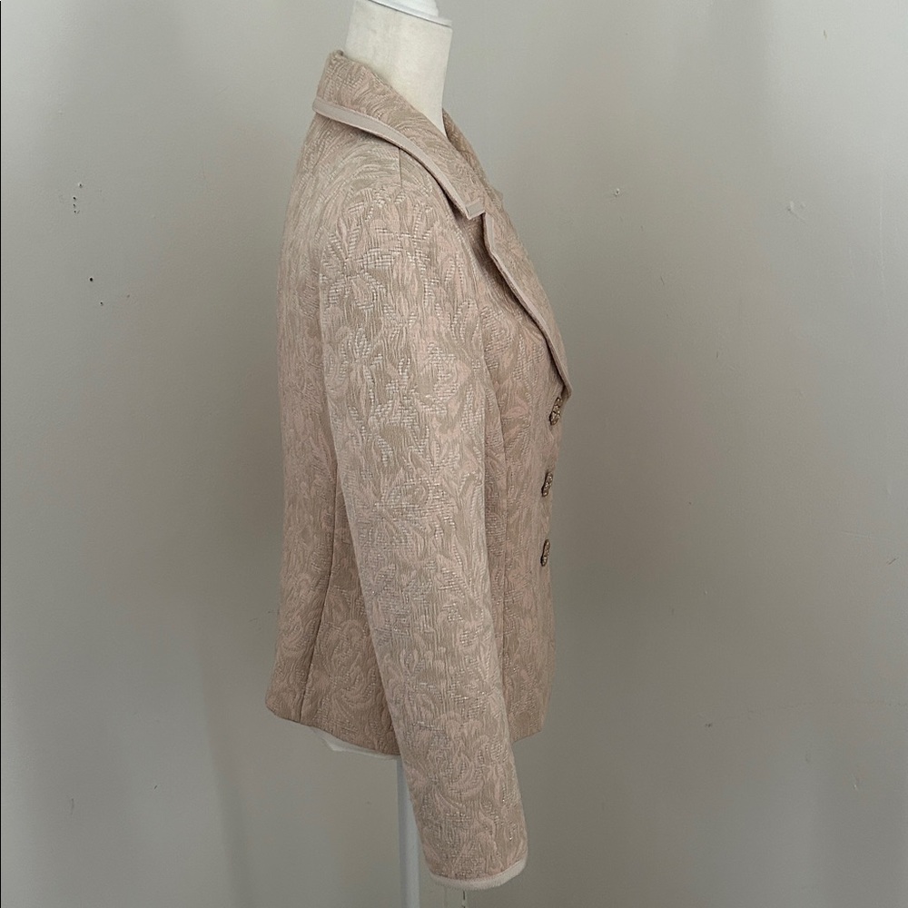 Dana Buchman Peach/Beige Blazer with Floral Pattern Sz 8 - Picture 4 of 8
